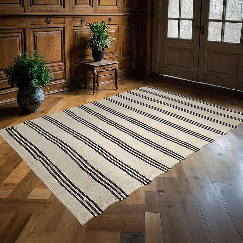 Vintage Anatolian Hemp Kilim Rug - 5' 3" x 7' 7" (63" x 91") - K0070566
