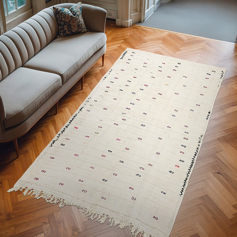 Vintage Anatolian Hemp Kilim Rug - 5' 11" x 10' 2" (71" x 122") - K0070587