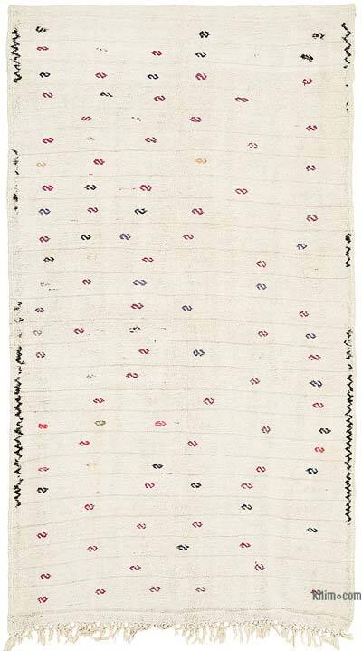 Vintage Anatolian Hemp Kilim Rug - 5' 11" x 10' 2" (71" x 122")