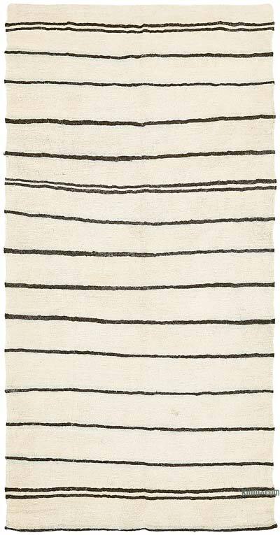 Vintage Anatolian Hemp Kilim Rug - 6' 1" x 11' 6" (73" x 138")