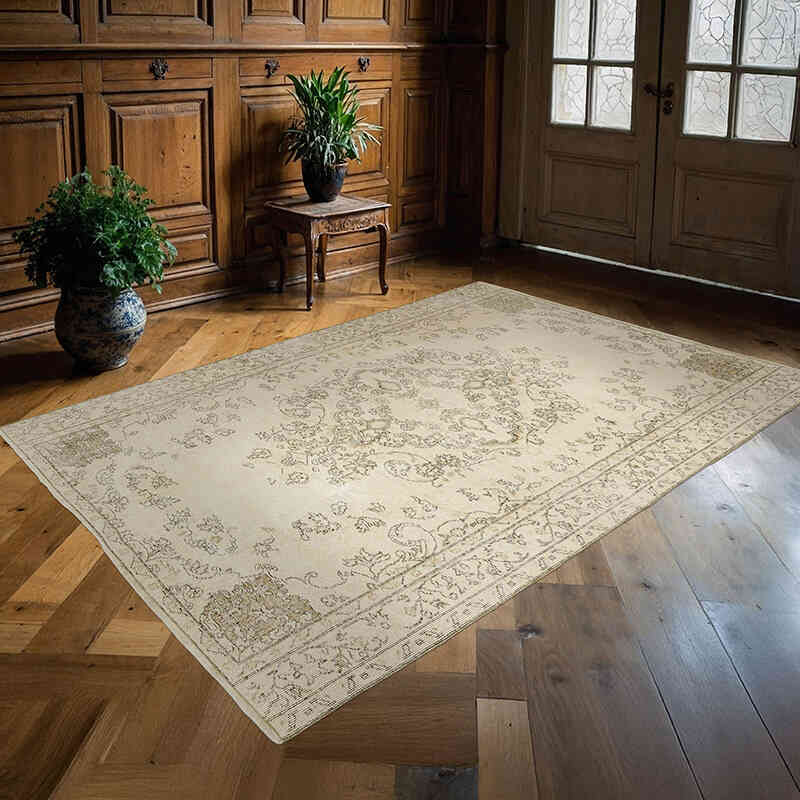 Vintage Turkish Hand-Knotted Rug - 5' 9" x 8'  (69" x 96") - K0070948