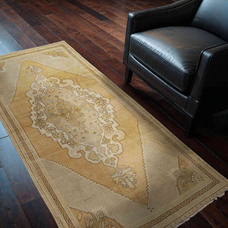 Vintage Turkish Hand-Knotted Rug - 3' 5" x 6' 6" (41" x 78") - K0070983