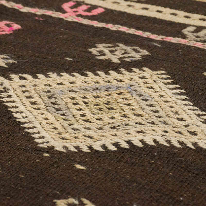 Vintage Anatolian Kilim Rug - 6' 1" x 9' 7" (73" x 115") - K0071013