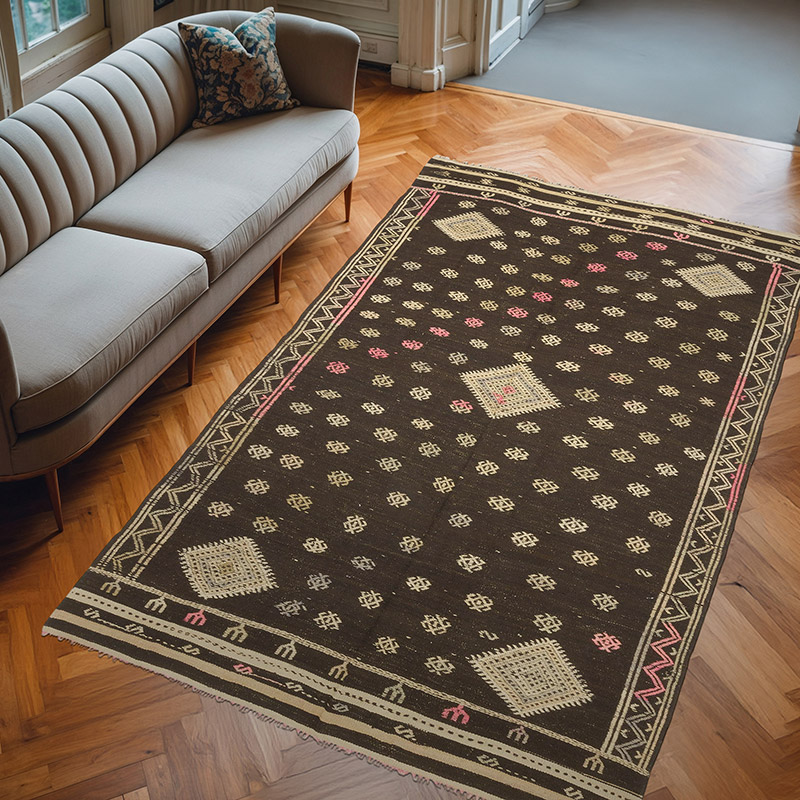 Vintage Anatolian Kilim Rug - 6' 1" x 9' 7" (73" x 115") - K0071013