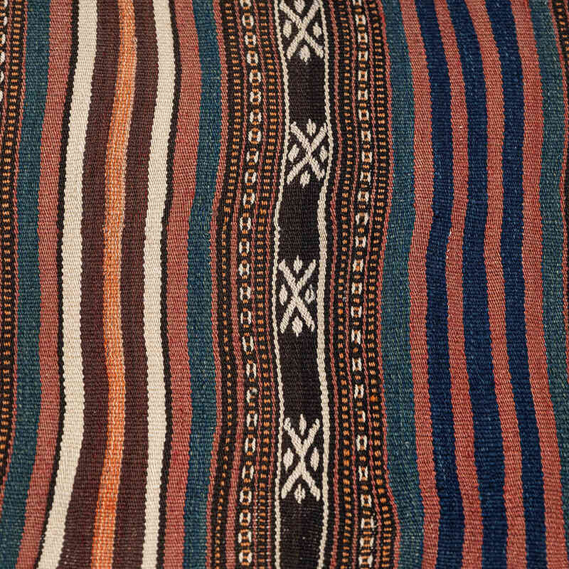 Vintage Balikesir Kilim Rug - 4' 1" x 6' 6" (49" x 78") - K0071042