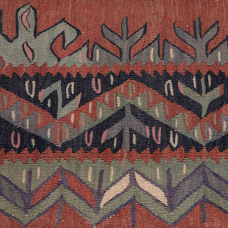 Vintage Oushak Kilim Rug - 5' 9" x 9' 9" (69" x 117") - K0071051