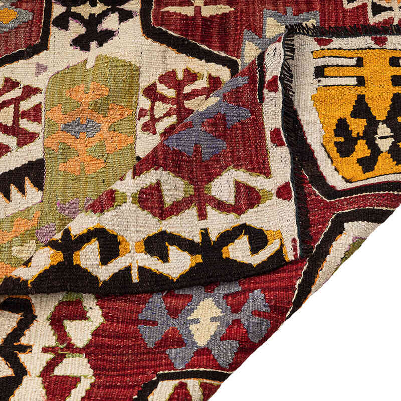 Vintage Mut Kilim Rug - 5' 5" x 8'  (65" x 96") - K0071053