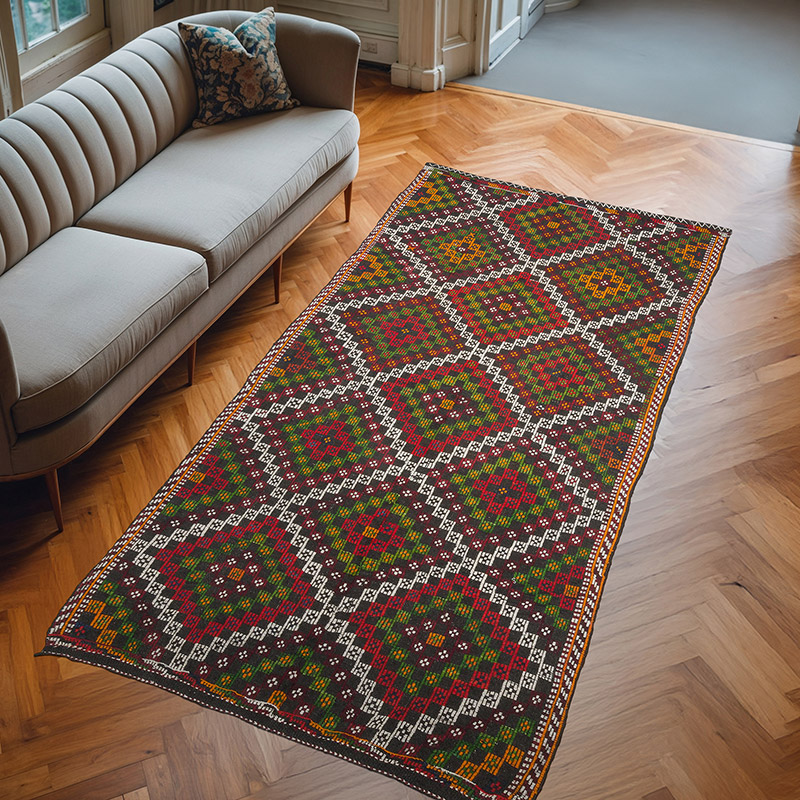 Vintage Anatolian Jijim Rug - 5'  x 9' 7" (60" x 115") - K0071117