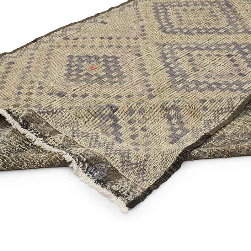 Vintage Anatolian Jijim Rug - 5' 11" x 10' 8" (71" x 128") - K0071132