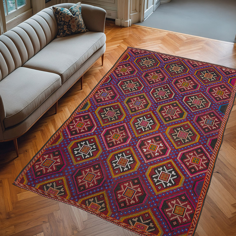 Vintage Anatolian Jijim Rug - 6' 5" x 10' 3" (77" x 123") - K0071183
