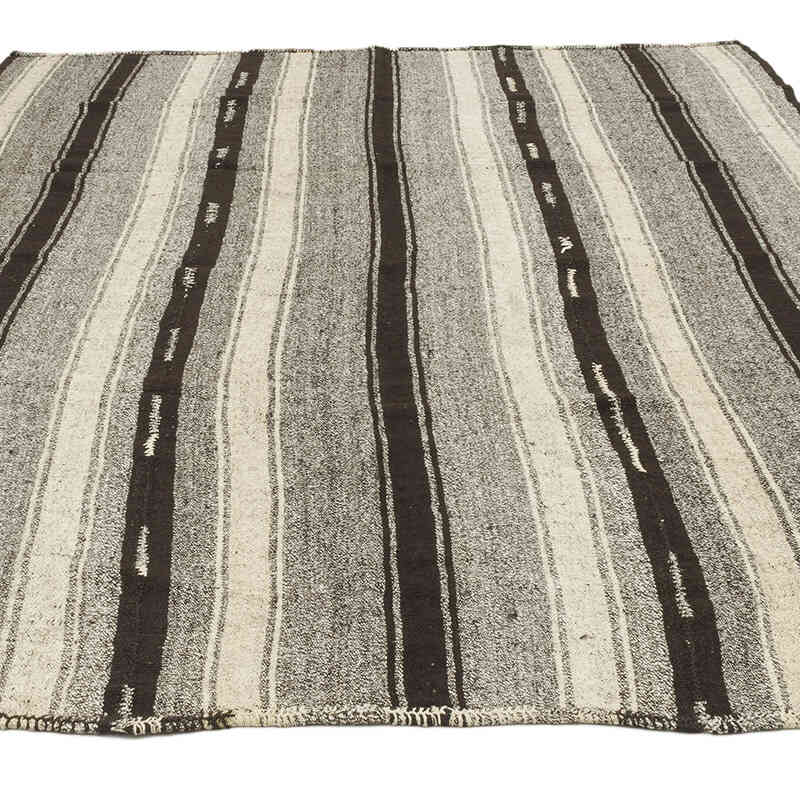 Vintage Turkish Kilim Rug - 6' 5" x 7' 9" (77" x 93") - K0071192