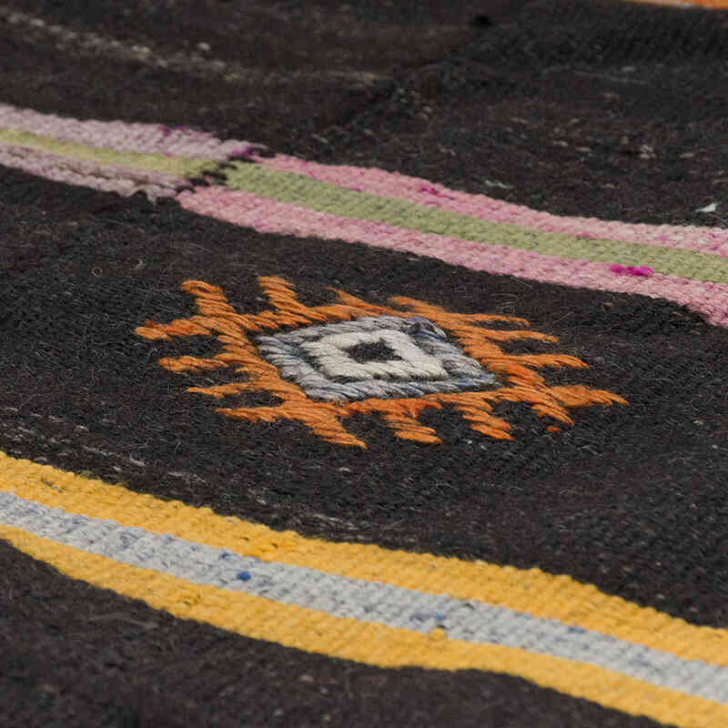 Vintage Anatolian Kilim Rug - 6' 3" x 12' 5" (75" x 149") - K0071193