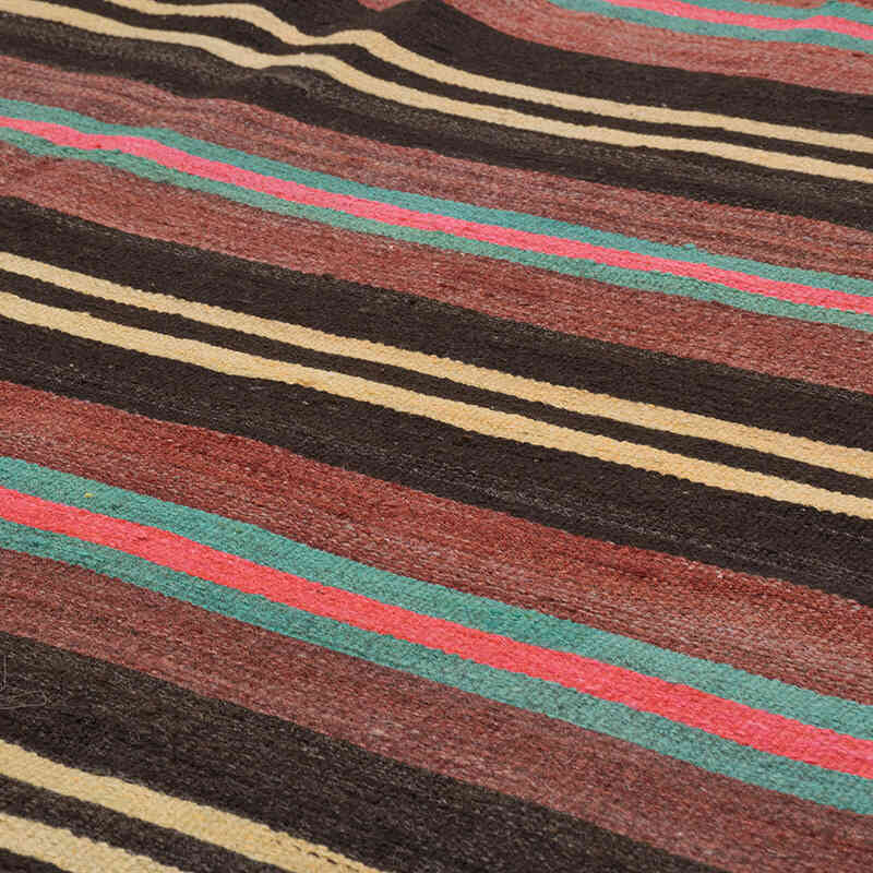 Vintage Manisa Kilim Rug - 5' 2" x 9' 2" (62" x 110") - K0071884