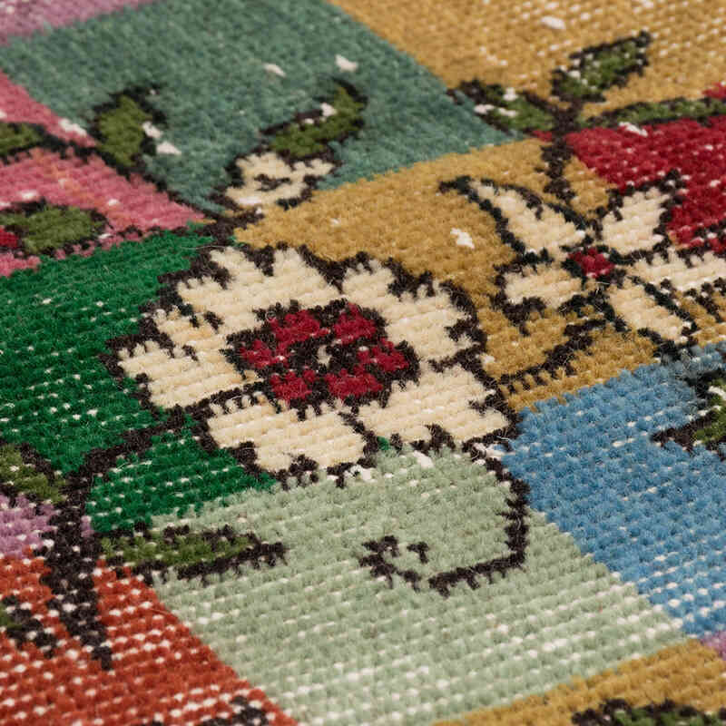 Vintage Turkish Hand-Knotted Rug - 2' 9" x 5' 7" (33" x 67") - K0072042