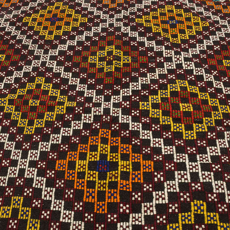 Vintage Anatolian Jijim Rug - 6' 7" x 6' 9" (79" x 81") - K0072254
