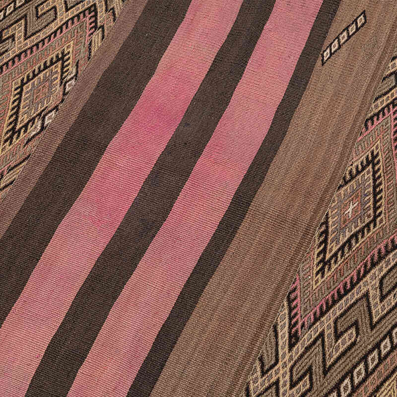 Vintage Bayburt Kilim Rug - 4' 1" x 6' 7" (49" x 79") - K0072531