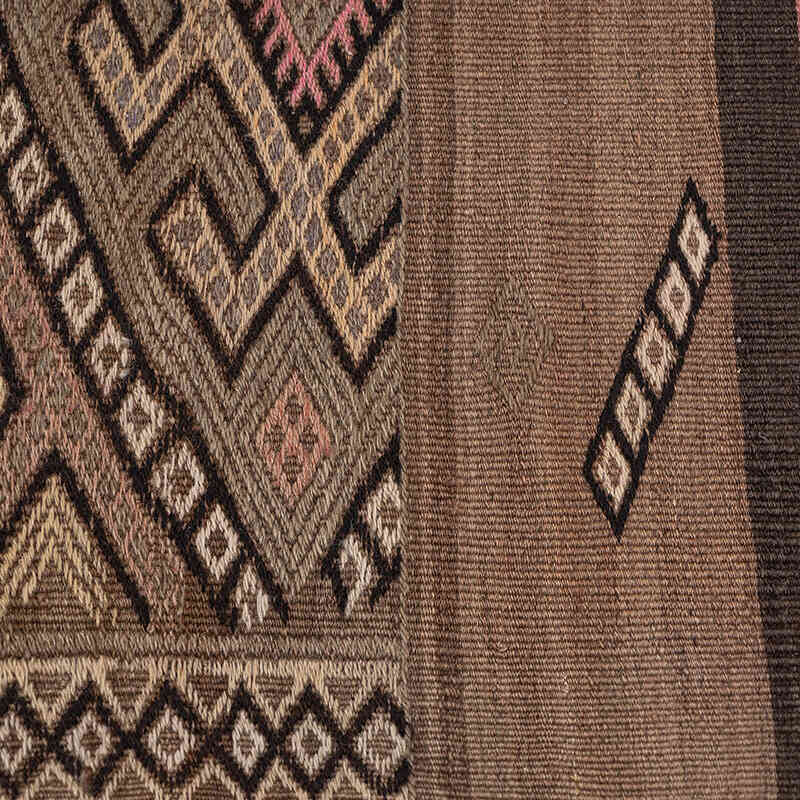Vintage Bayburt Kilim Rug - 4' 1" x 6' 7" (49" x 79") - K0072531