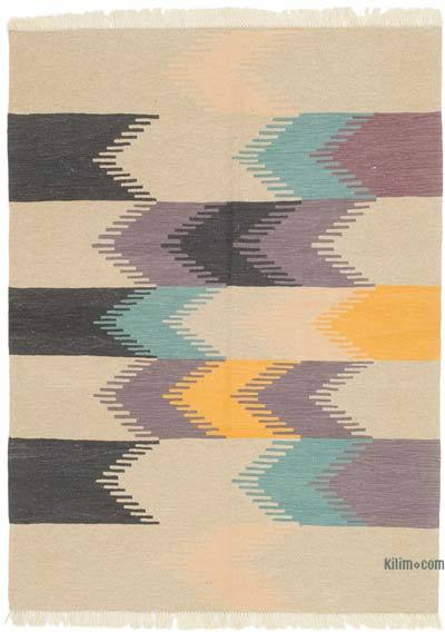 New Handwoven Turkish Kilim Rug - 4' 11" x 6' 8" (59" x 80")