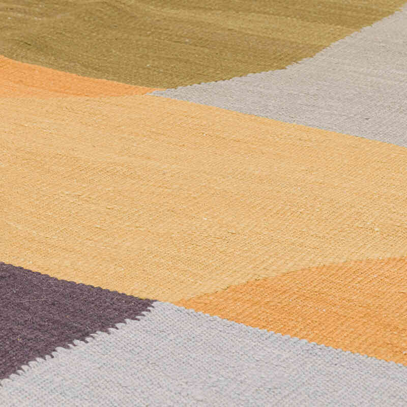 New Handwoven Turkish Kilim Rug - 6' 7" x 9'  (79" x 108") - K0072883