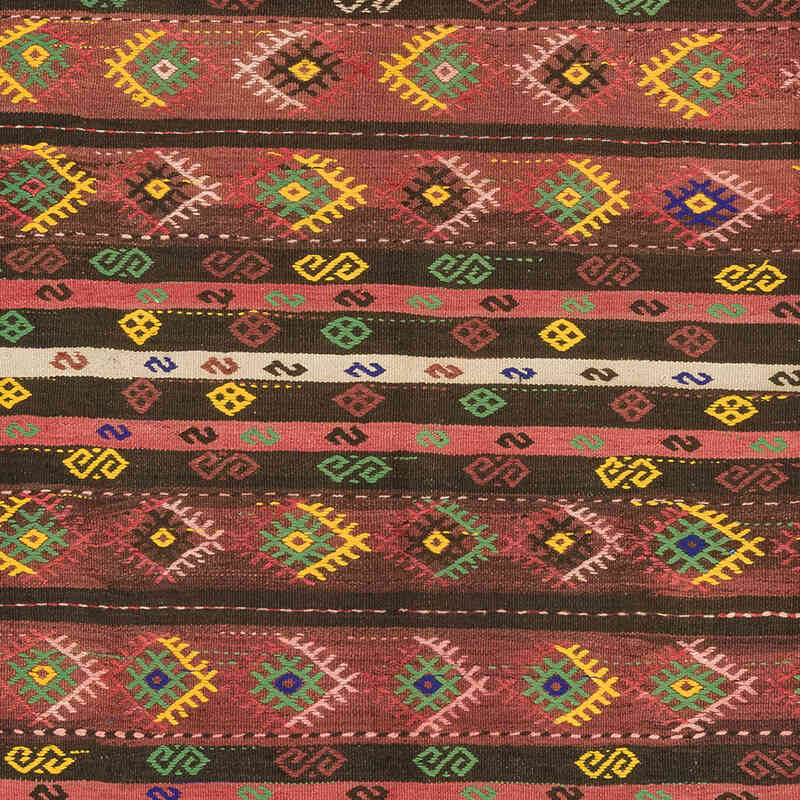 Vintage Turkish Kilim Rug - 6' 4" x 8' 9" (76" x 105") - K0073249