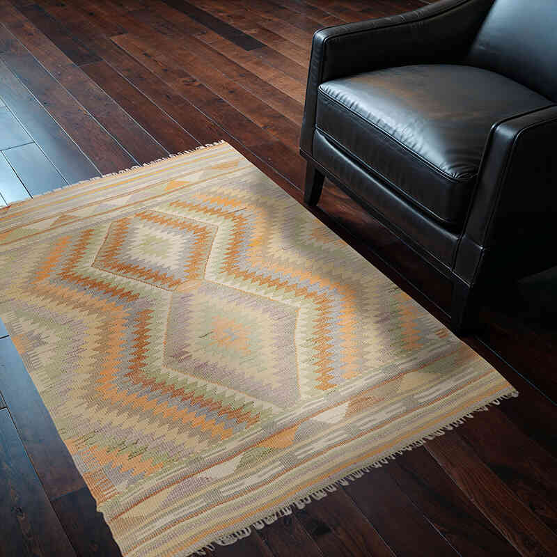 Vintage Turkish Kilim Rug - 3' 6" x 4' 7" (42" x 55") - K0073322