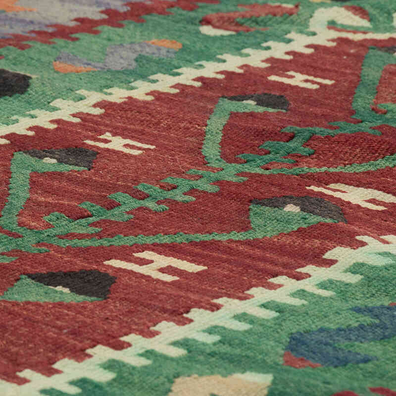 Vintage Turkish Kilim Rug - 2' 7" x 3' 6" (31" x 42") - K0073327