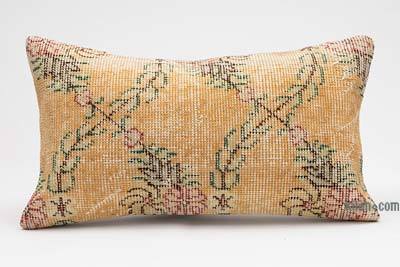 Turkish Pillow Cover - 1' 8" x 1'  (20" x 12")