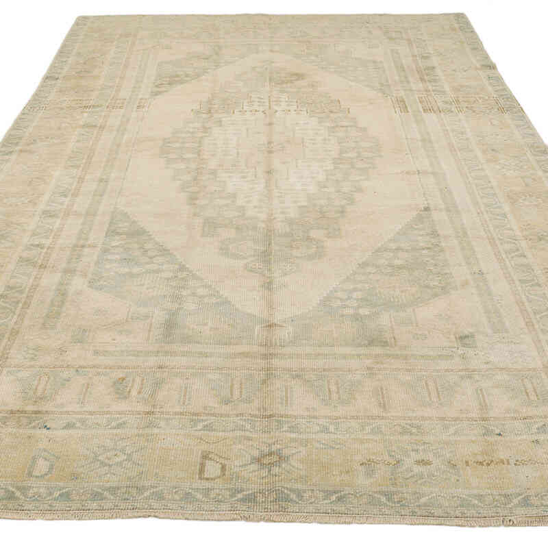 Vintage Turkish Hand-Knotted Rug - 5' 4" x 9' 11" (64" x 119") - K0073894