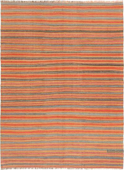 Vintage Manisa Kilim Rug - 5' 9" x 7' 9" (69" x 93")