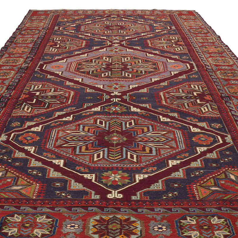 Vintage Caucasian Soumak Rug - 6' 8" x 11' 4" (80" x 136") - K0074024