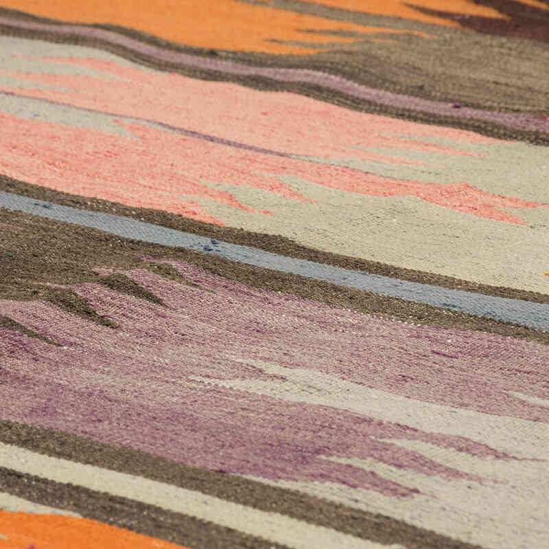 Vintage Mihalic Kilim Rug - 4' 5" x 7' 2" (53" x 86") - K0074047