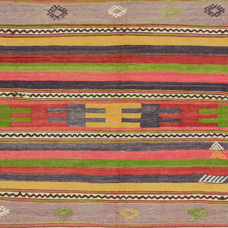 Vintage Manisa Kilim Rug - 5' 5" x 7' 7" (65" x 91") - K0074064
