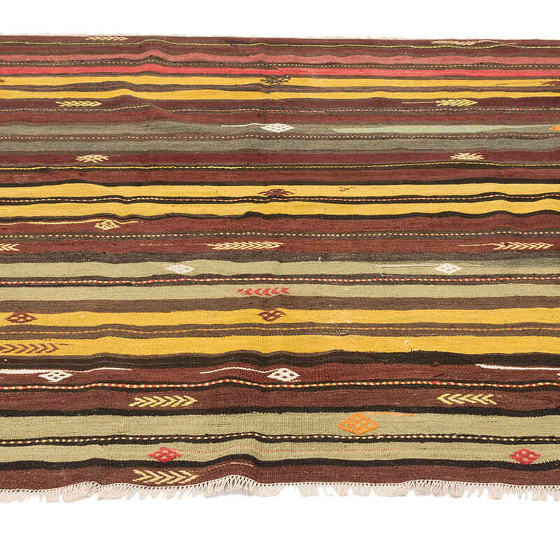Vintage Artvin Kilim Rug - 5' 11" x 6' 3" (71" x 75") - K0074079