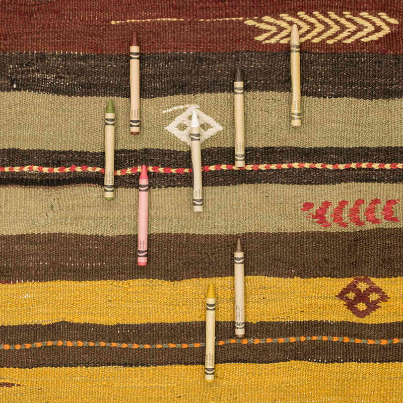 Vintage Artvin Kilim Rug - 5' 11" x 6' 3" (71" x 75") - K0074079