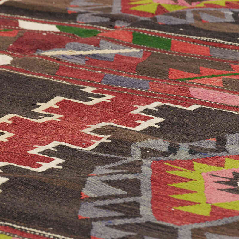 Vintage Karakecili Kilim Rug - 5' 1" x 8' 4" (61" x 100") - K0074123