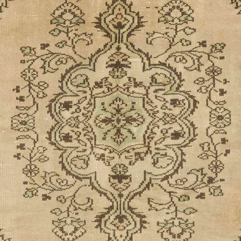Vintage Turkish Hand-Knotted Rug - 5' 7" x 8' 10" (67" x 106") - K0074162