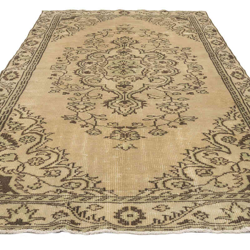 Vintage Turkish Hand-Knotted Rug - 5' 7" x 8' 10" (67" x 106") - K0074162