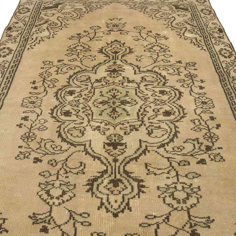 Vintage Turkish Hand-Knotted Rug - 5' 7" x 8' 10" (67" x 106") - K0074162