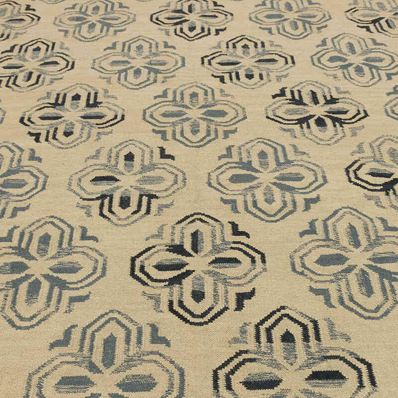 New Hand-Woven Kilim Rug - 8' 2" x 10'  (98" x 120") - K0074276