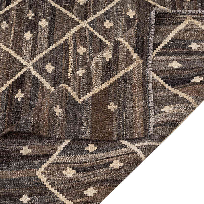 New Hand-Woven Kilim Rug - 6' 4" x 9' 9" (76" x 117") - K0074322