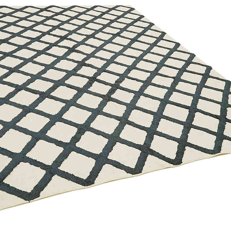 New Hand-Woven Nepal Rug - 8' 1" x 10'  (97" x 120") - K0074385