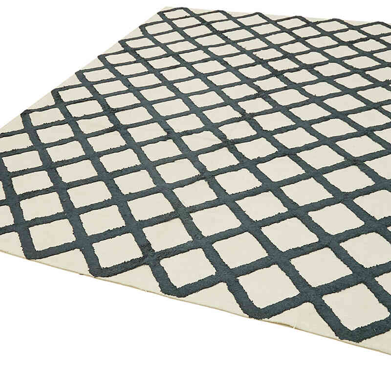 New Hand-Woven Nepal Rug - 8' 1" x 10'  (97" x 120") - K0074385