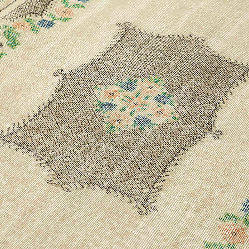 Vintage Turkish Hand-Knotted Rug - 5' 6" x 8' 11" (66" x 107") - K0074590