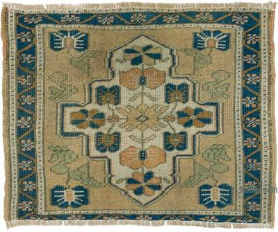 El Dokuma Vintage Halı - 66 cm x 54 cm