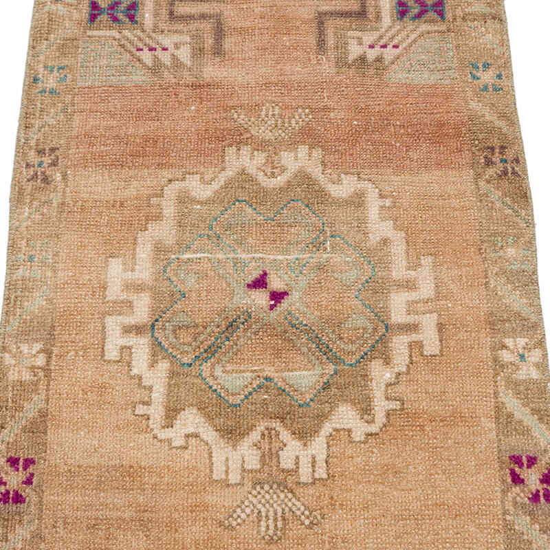 Vintage Turkish Hand-Knotted Rug - 1' 8" x 3' 3" (20" x 39") - K0074706