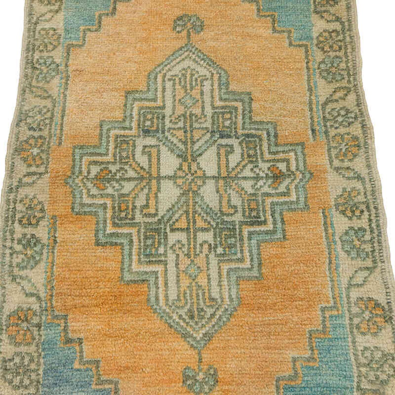 Vintage Turkish Hand-Knotted Rug - 1' 7" x 3' 1" (19" x 37") - K0074768