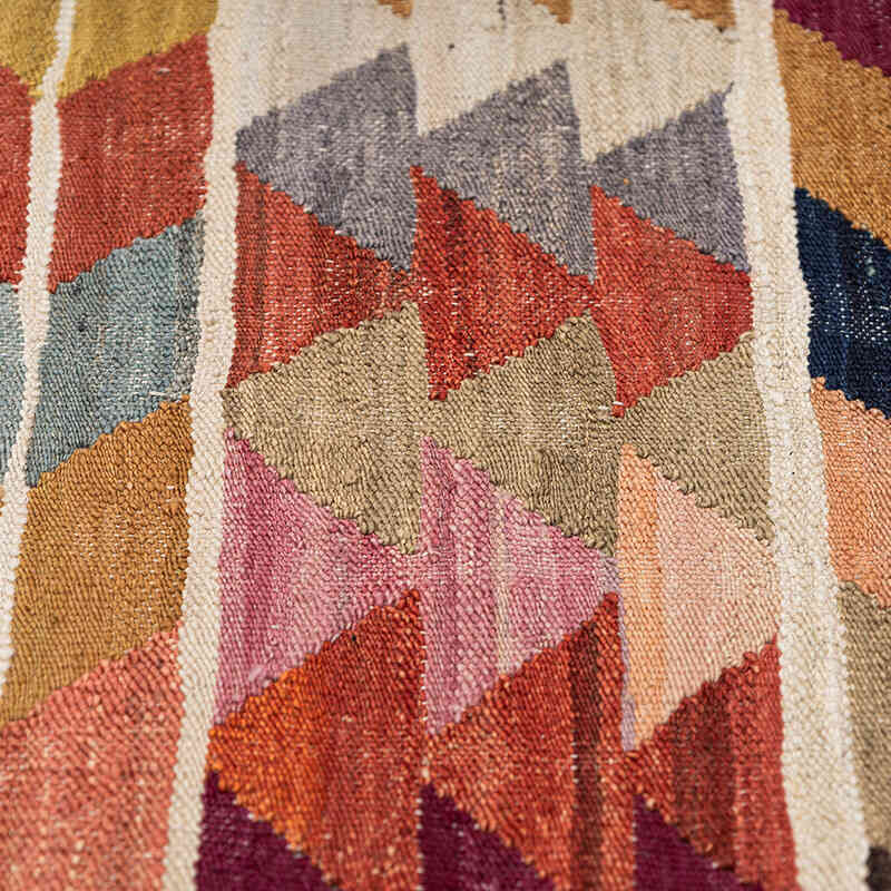 New Hand-Woven Kilim Rug - 5' 1" x 6' 4" (61" x 76") - K0074798