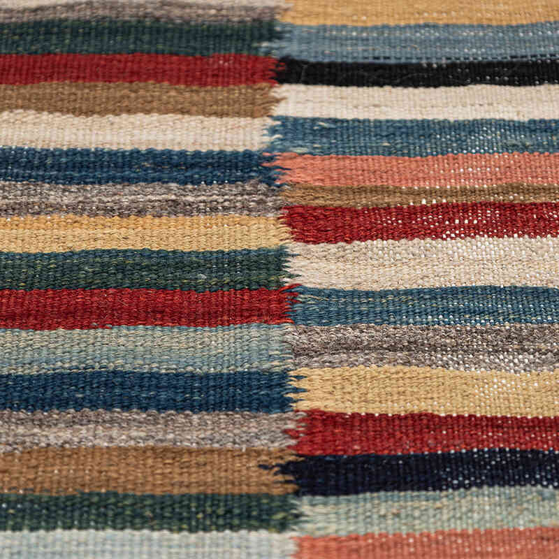 Yeni Kök Boya El Dokuma Kilim - 167 cm x 196 cm - K0074806