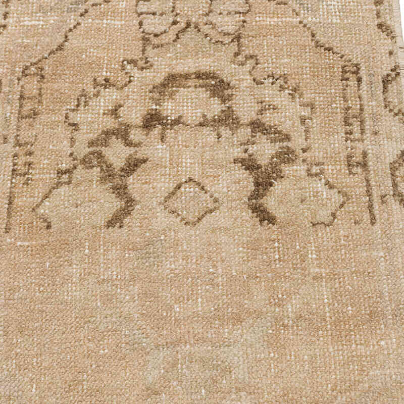 Vintage Turkish Hand-Knotted Rug - 1' 6" x 2' 8" (18" x 32") - K0074844