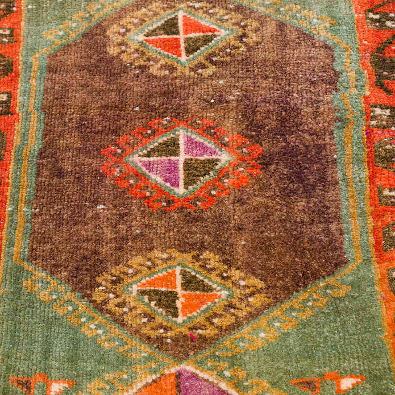 Vintage Turkish Hand-Knotted Rug - 1' 9" x 2' 9" (21" x 33") - K0075095